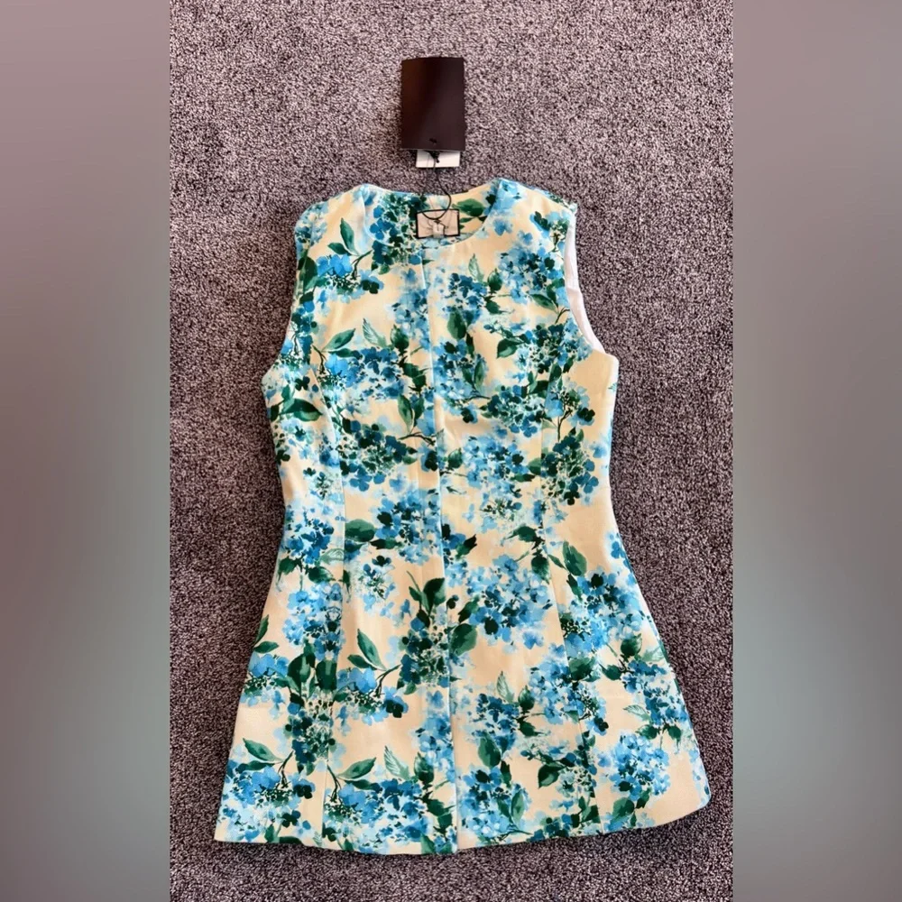 NWT - Tuckernuck - Water's Edge Hydrangea Rhoda Tunic Top - Size 4 - Picture 2 of 9